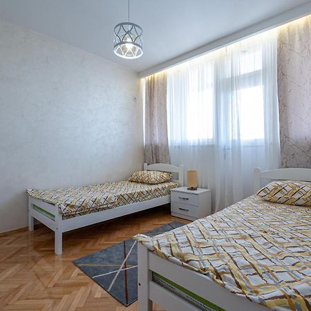 Clock Tower Lux Apartment Podgorica Esterno foto