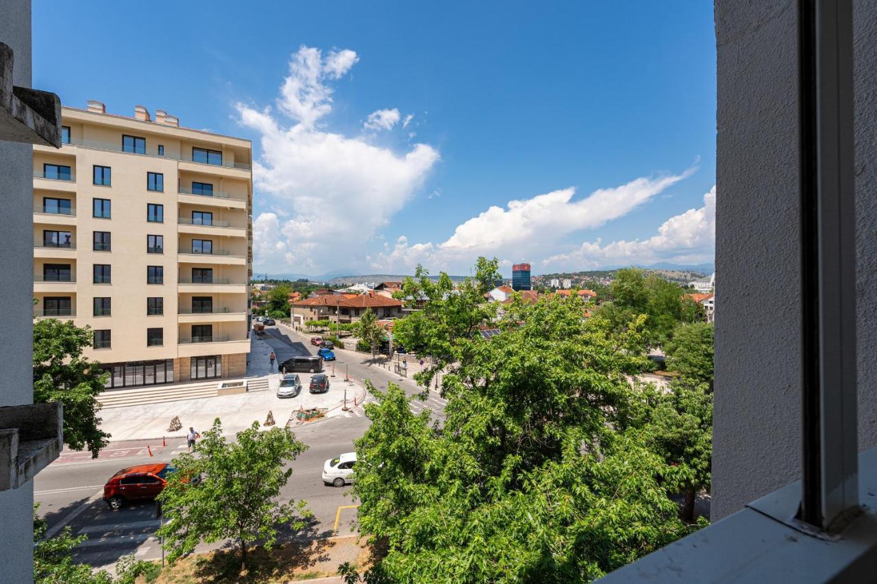 Clock Tower Lux Apartment Podgorica Esterno foto